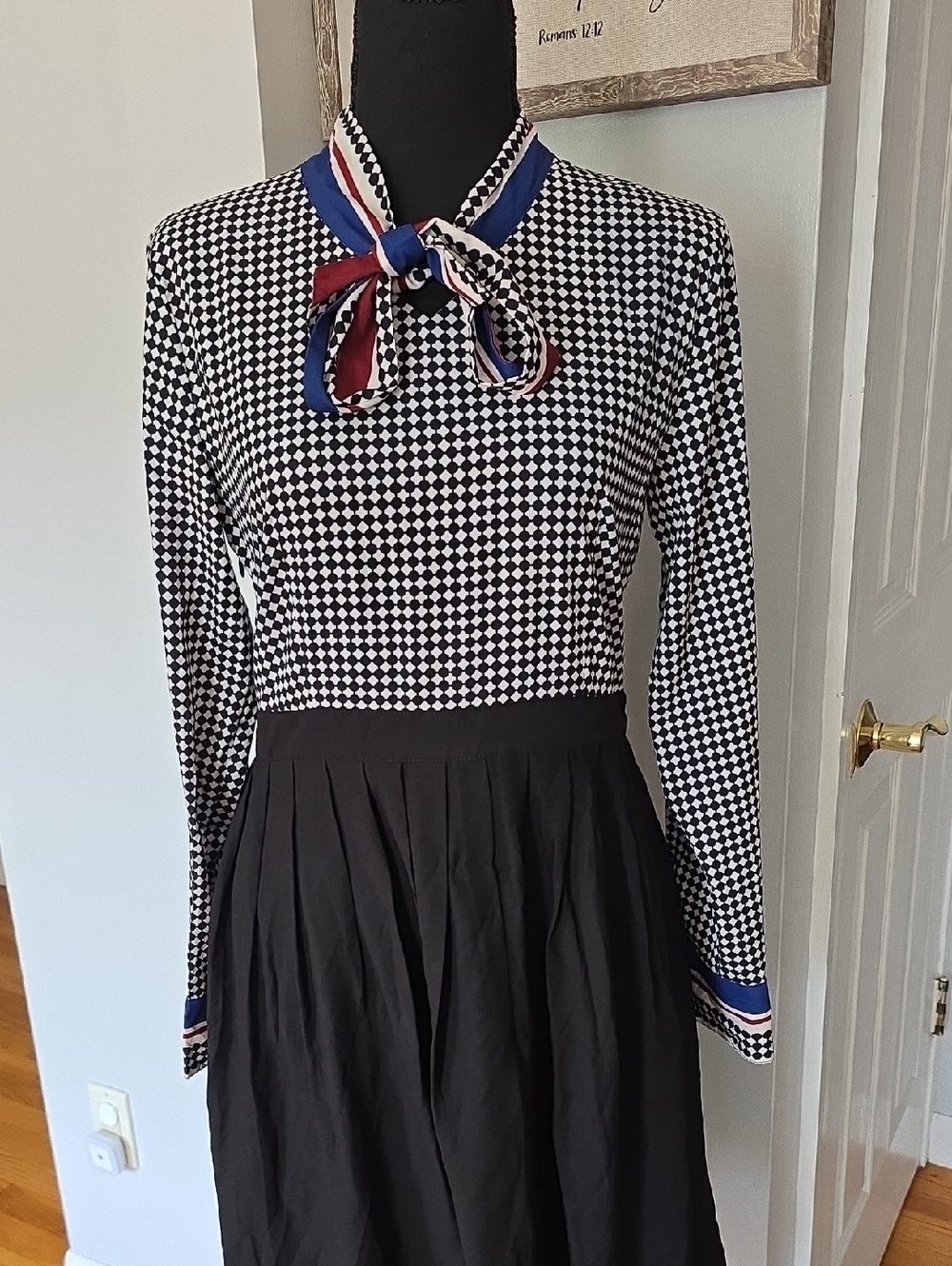 Black & White Geometric Long Sleeve Dress with Blue-Red Neck Tie